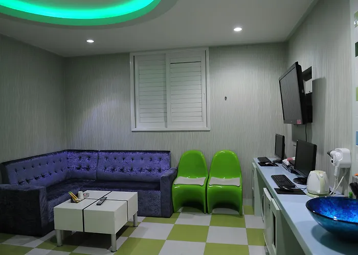 Kangseo S Motel 2*