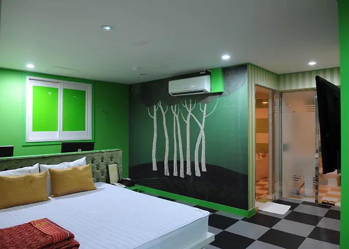 Kangseo S Motel 2*